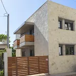 شقة Terpsis Estate